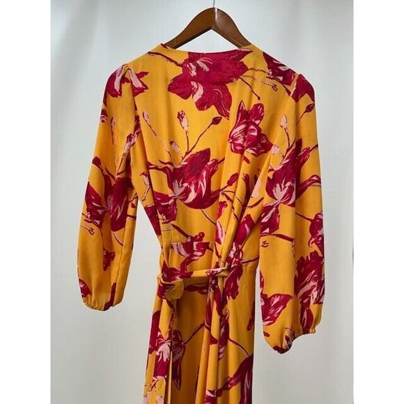 Color Me Courtney Eleanor Wrap Dress Tie Side 3/4 Sleeves V Neck Floral Yellow M - Picture 5 of 11